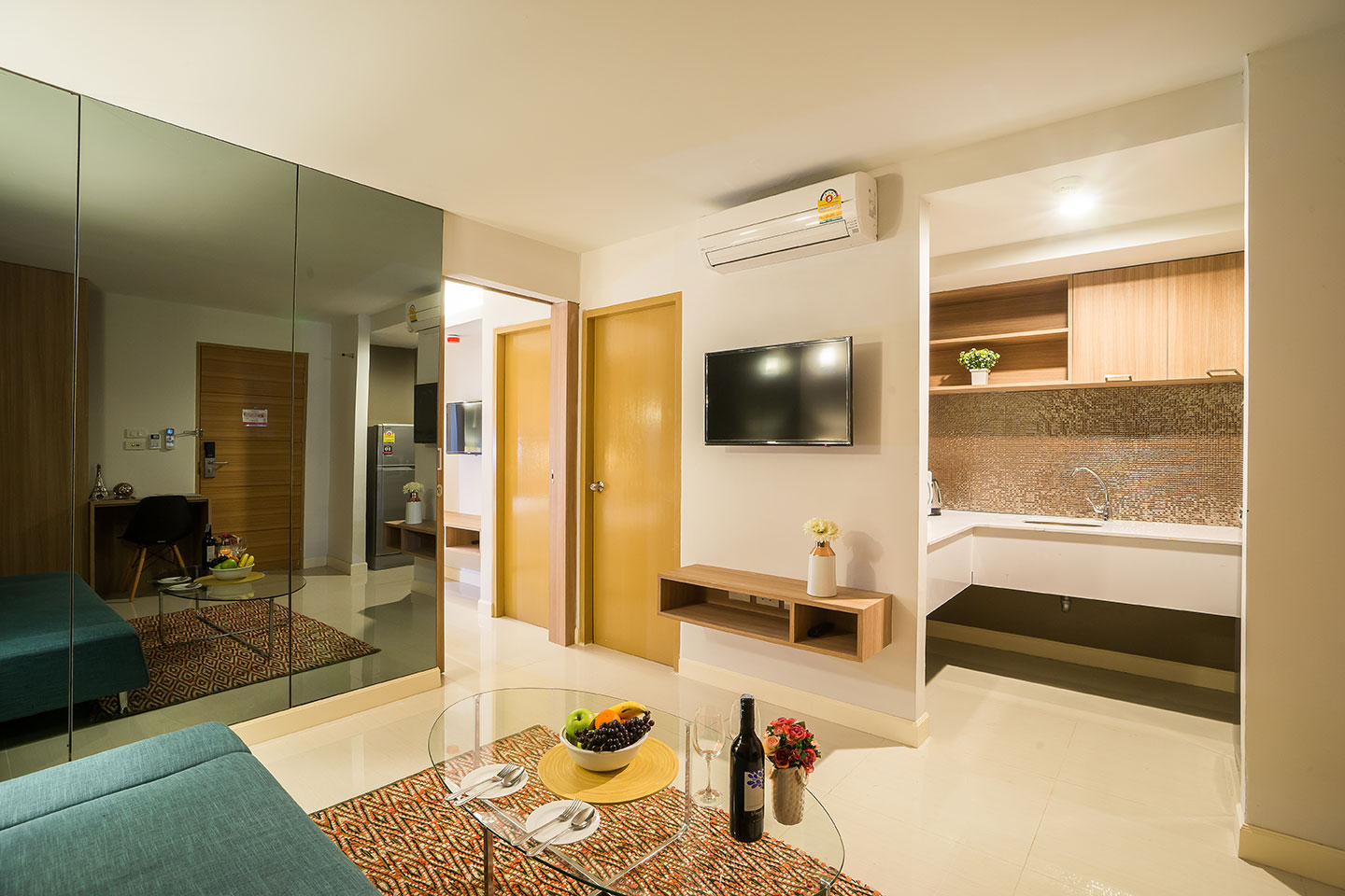 Beyond Pleasure Suite Hotel